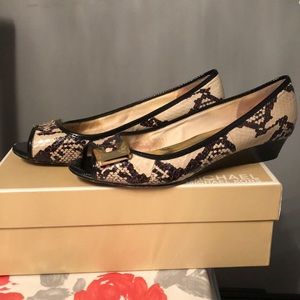 Michael Kors peep toe shoes